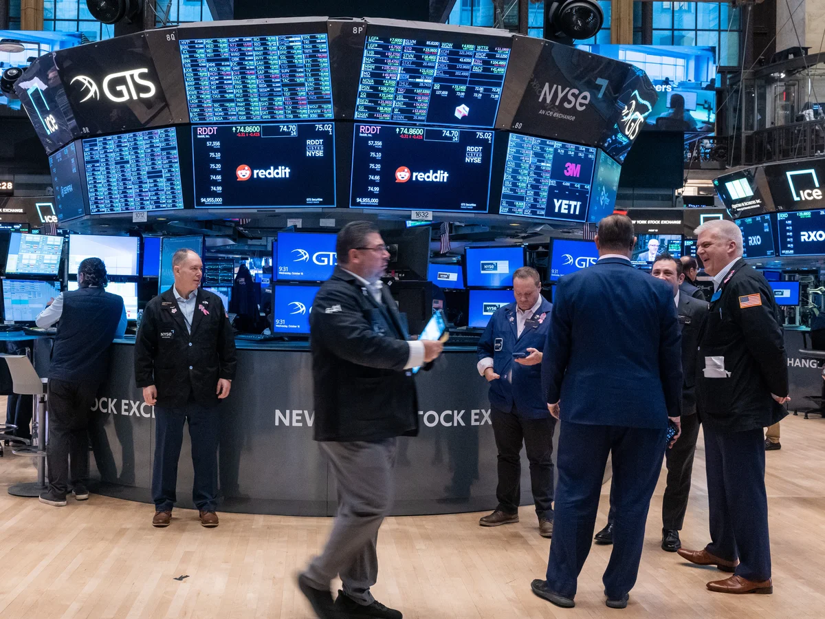 Sudden Collapse of Major Financial Trading Platform Halts Global Markets